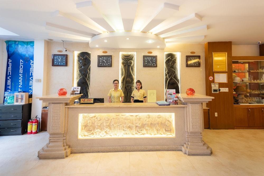 GoldCoast Da Nang Hotel Bagian luar foto