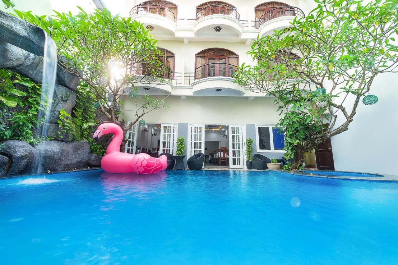 GoldCoast Da Nang Hotel Bagian luar foto