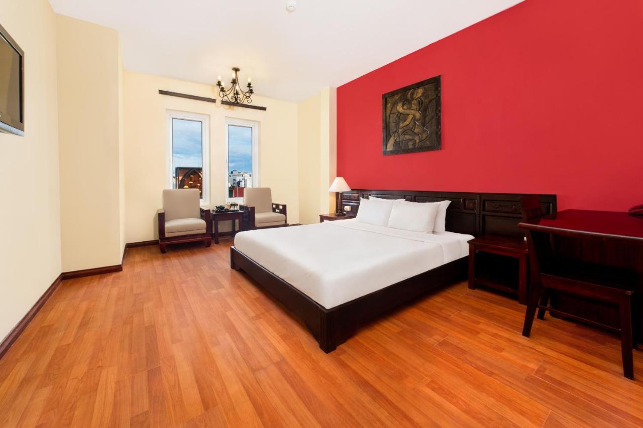 GoldCoast Da Nang Hotel Bagian luar foto