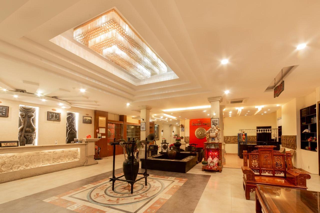GoldCoast Da Nang Hotel Bagian luar foto