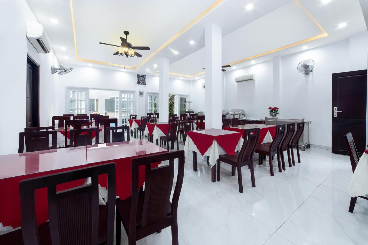 GoldCoast Da Nang Hotel Bagian luar foto