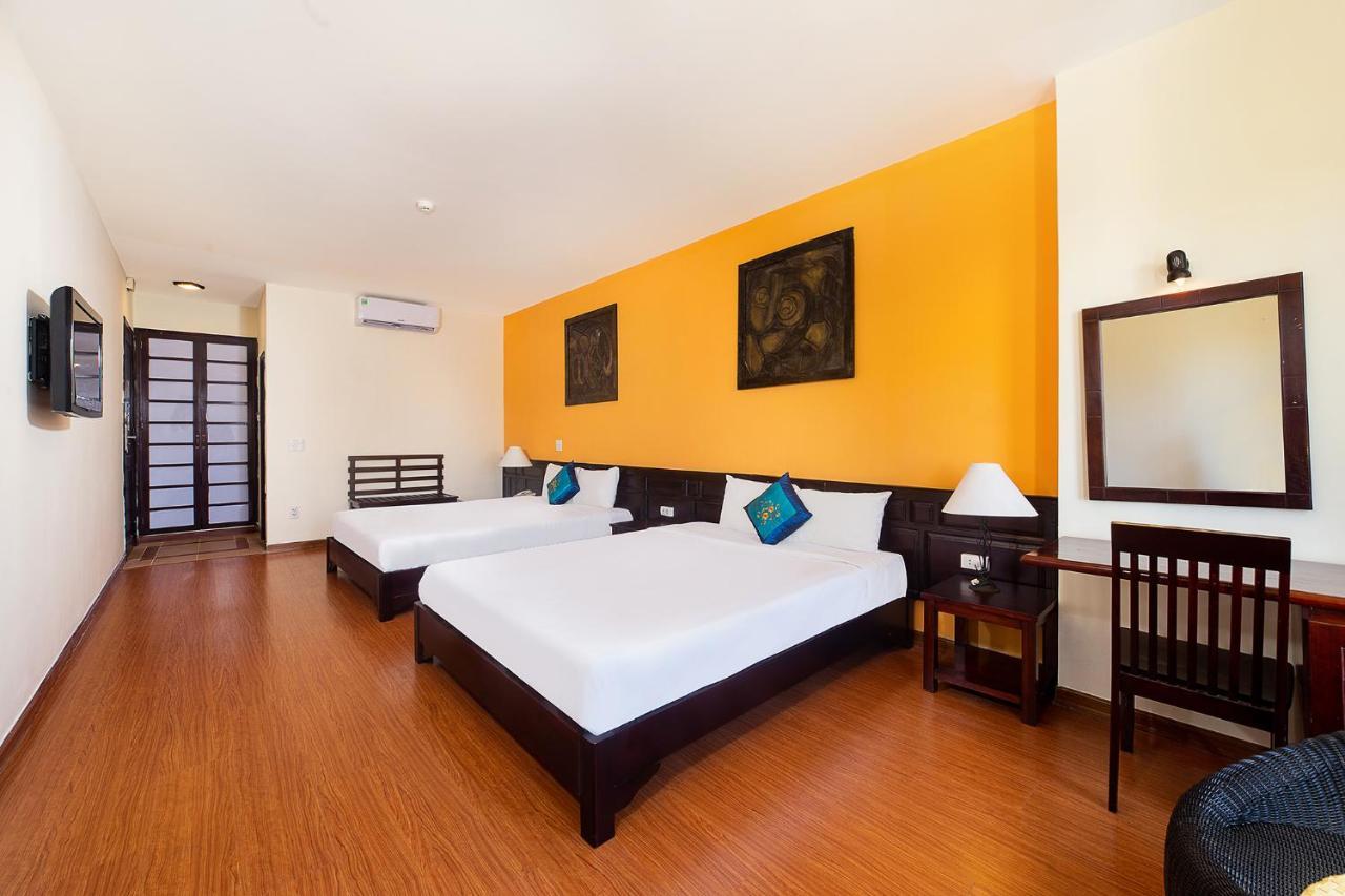 GoldCoast Da Nang Hotel Bagian luar foto