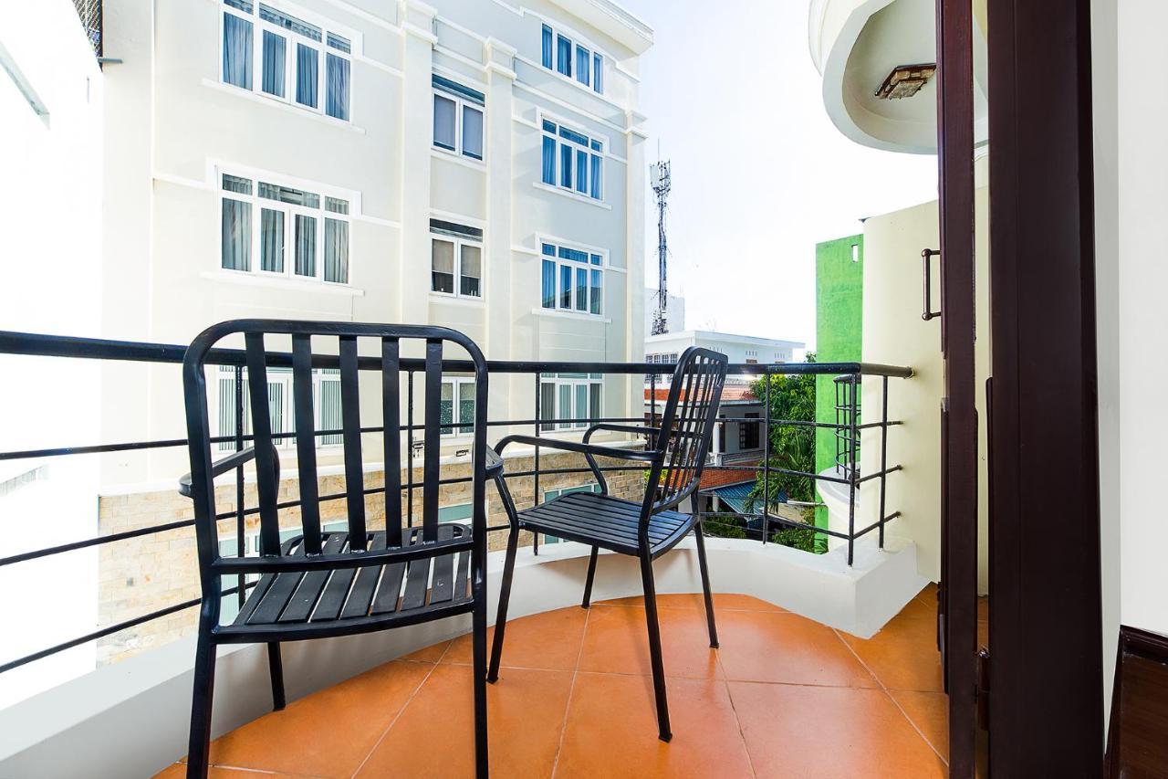 GoldCoast Da Nang Hotel Bagian luar foto