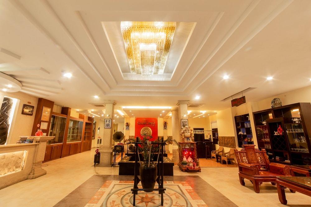 GoldCoast Da Nang Hotel Bagian luar foto