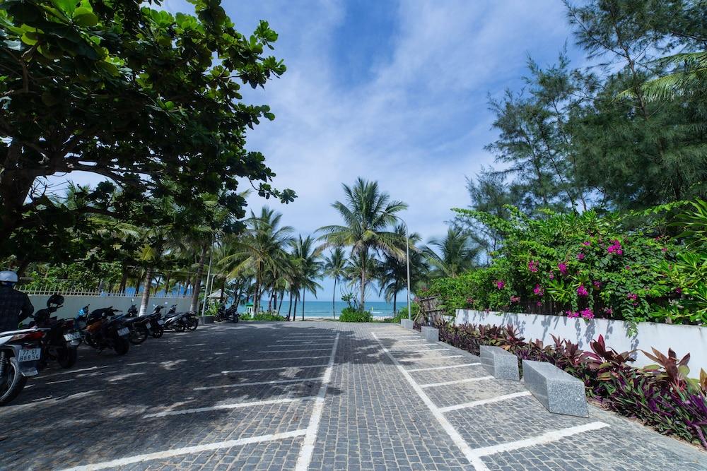 GoldCoast Da Nang Hotel Bagian luar foto
