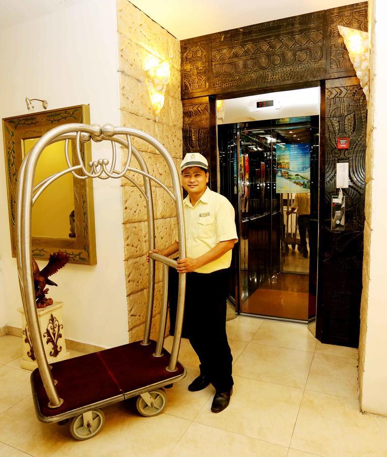 GoldCoast Da Nang Hotel Bagian luar foto