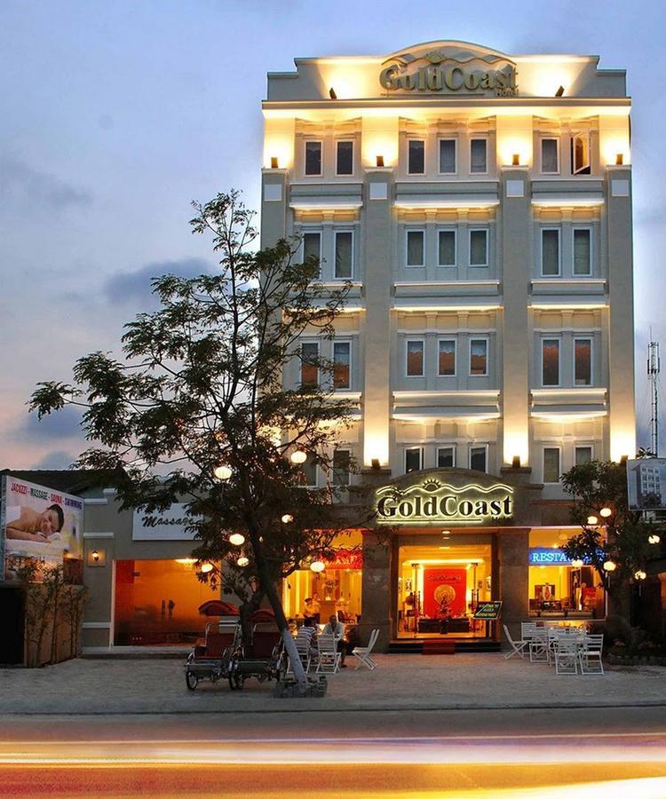 GoldCoast Da Nang Hotel Bagian luar foto
